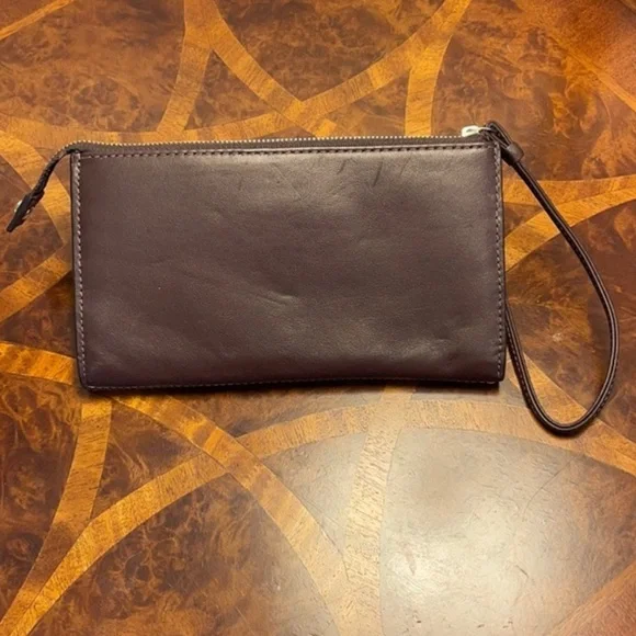 Coach Brown Wristlet Clutch Purse Wallet Authentic Like New - Picture 5 of 11